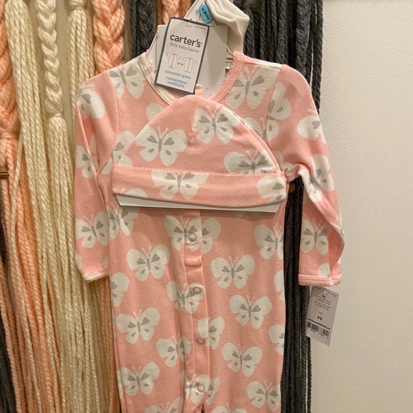 BNWT onesie, hat and socks - Picture 2 of 3